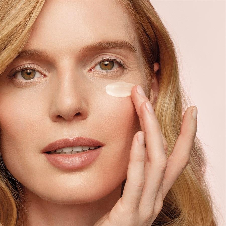 Benefiance Wrinkle Smoothing Eye Cream von Shiseido Outlet