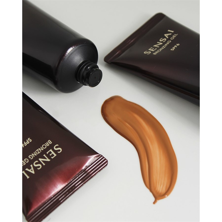 Foundations Bronzing Gel SPF 6 von SENSAI Bestseller