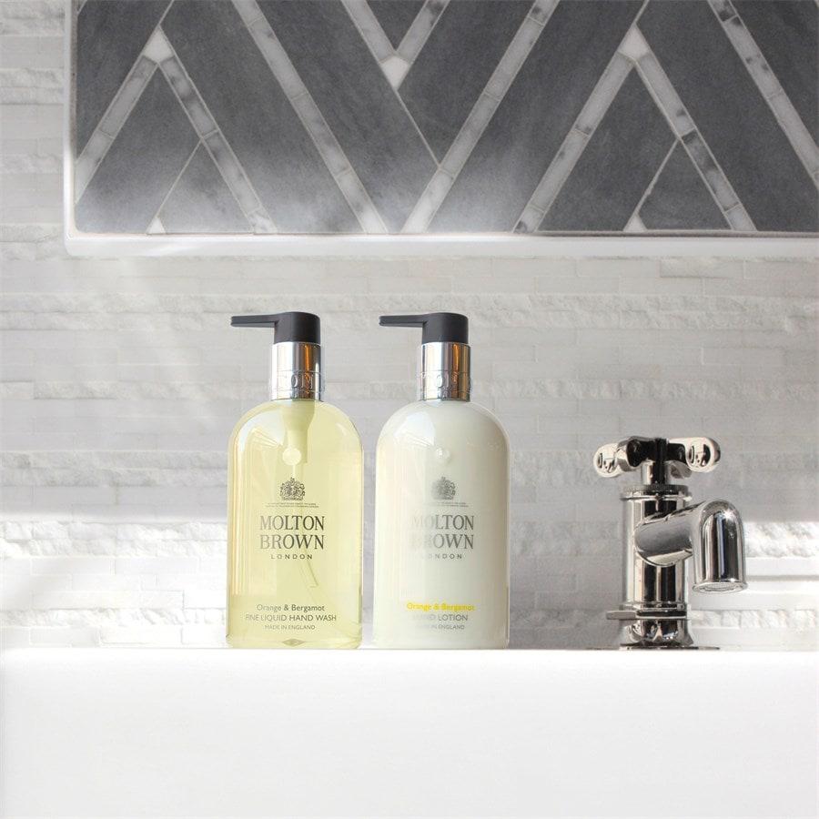 Orange & Bergamot Fine Liquid Hand Wash von Molton Brown Top Angebot