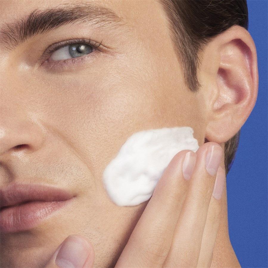 Basics Line Shaving Gel von Biotherm Homme Super Rabatt