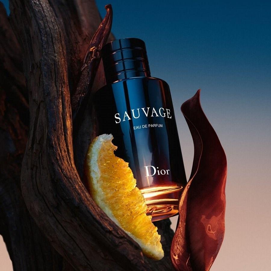 DIOR Sauvage Zitrus- und Vanillenoten – Nachfüllbar Eau de Parfum Spray Letzter Tag