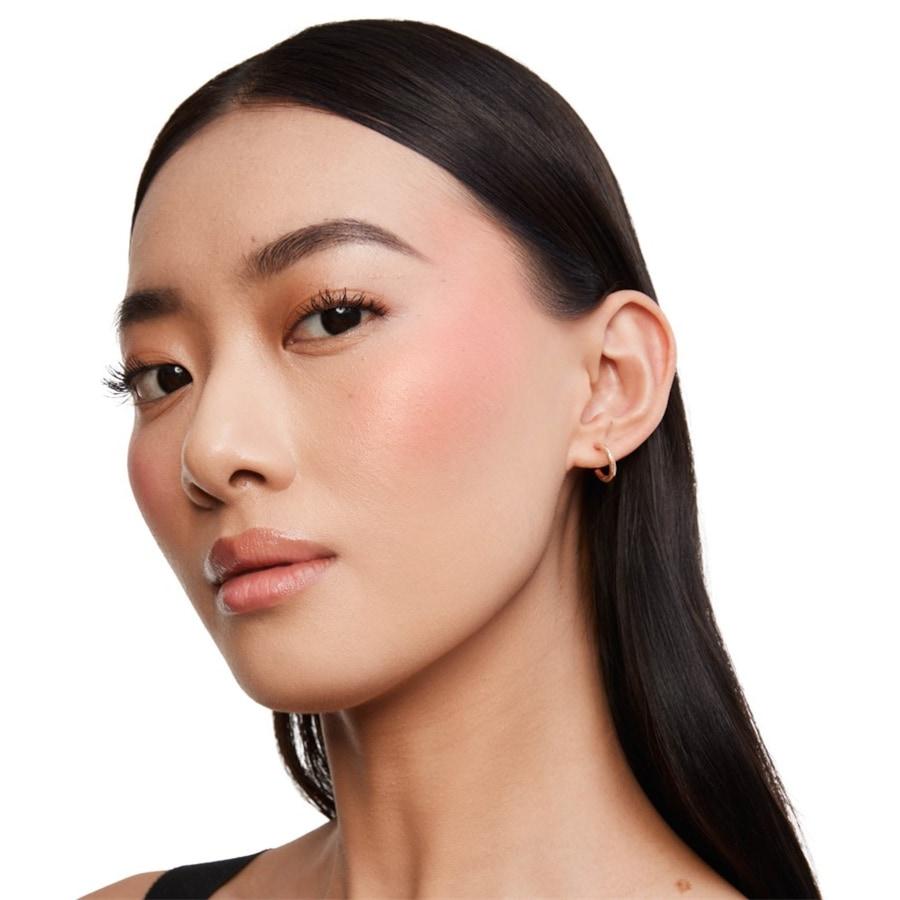 Teint Make Me Blush Bold Blurring Blush von Yves Saint Laurent Neuheiten