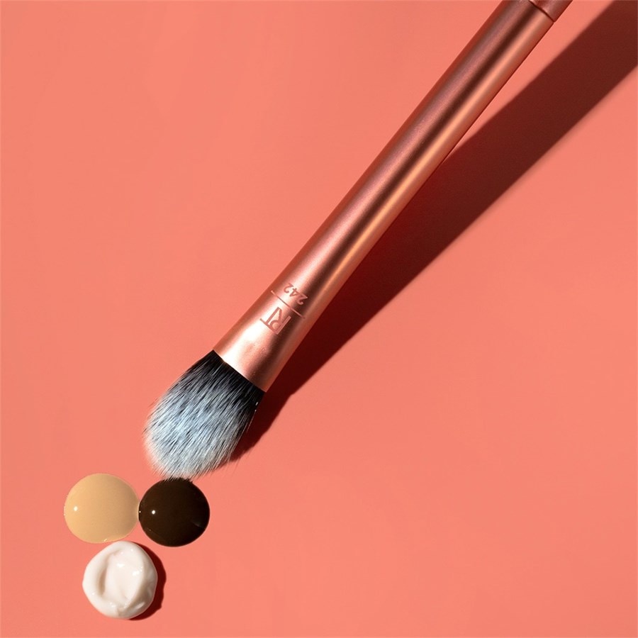 Real Techniques Brightening Concealer Brush Saisonschlussverkauf
