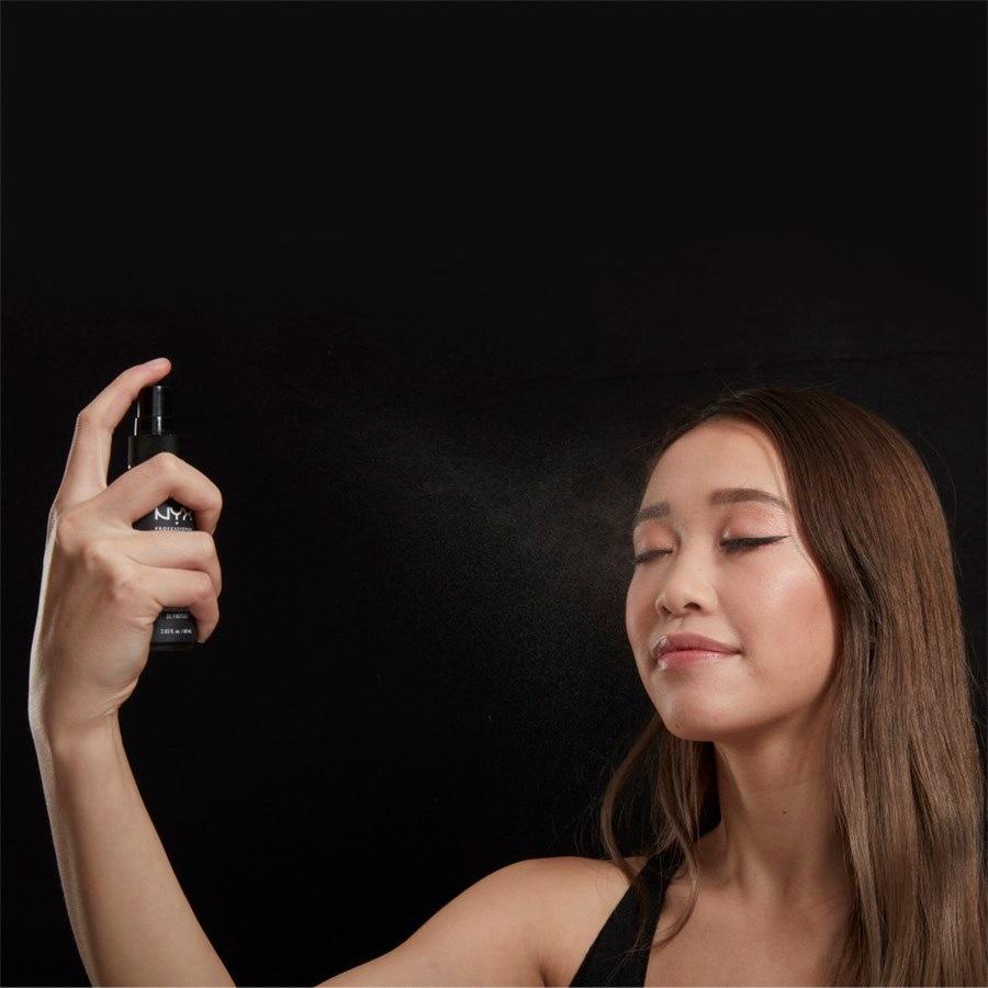 Foundation Matte Finish Spray von NYX Professional Makeup Angebote