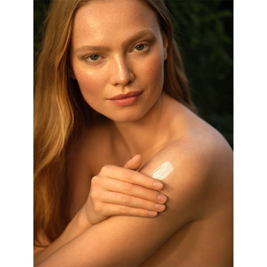 Weleda Skin Food Body Lotion Intensiv nährende schnell einziehende Körperlotion Cyber Monday