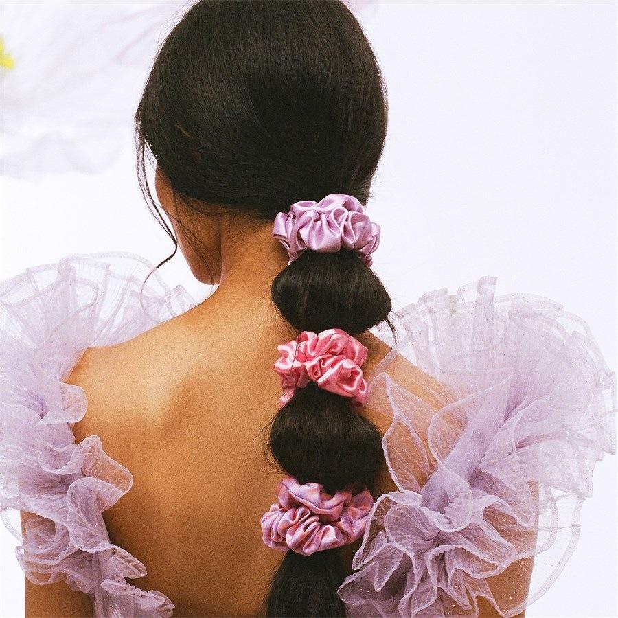 Hair Care Large Hair Scrunchies von slip ❤️ Online kaufen Valentinstagsangebot