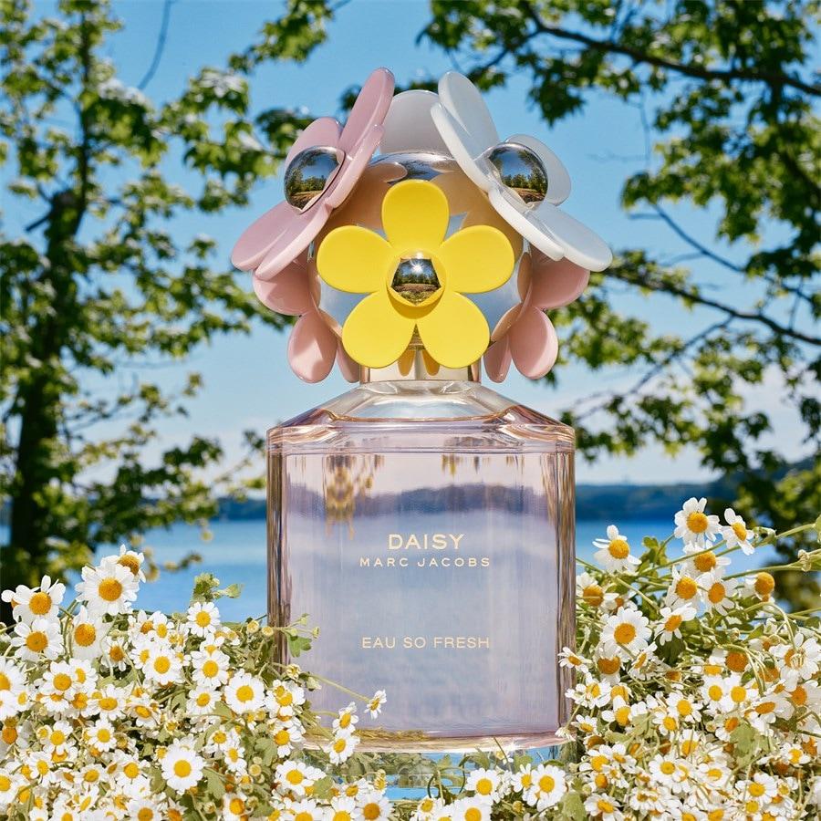 Daisy Eau So Fresh Eau de Toilette Spray von Marc Jacobs Saisonschlussverkauf