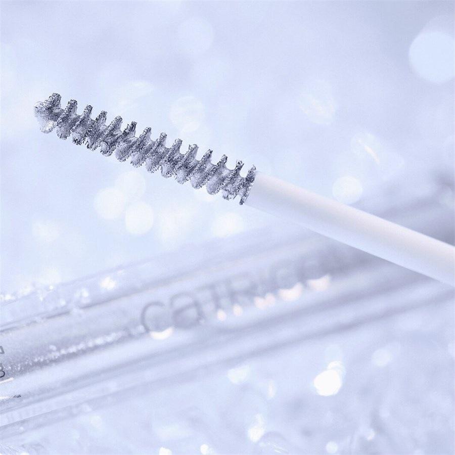 ARCTIC ILLUSION Glitter Brow Styler von Catrice 2025