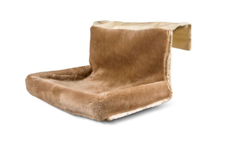 shopapotheke fellhof Kuschelbett Korb Körbchen für Katzen und Hunde 100% Lammfell Größe 45 x 38 x 6 cm Auslauf